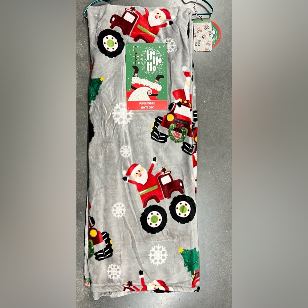 Christmas Santa Lifted Red Monster Truck Plush Gray Throw Blanket 50x70 NEW